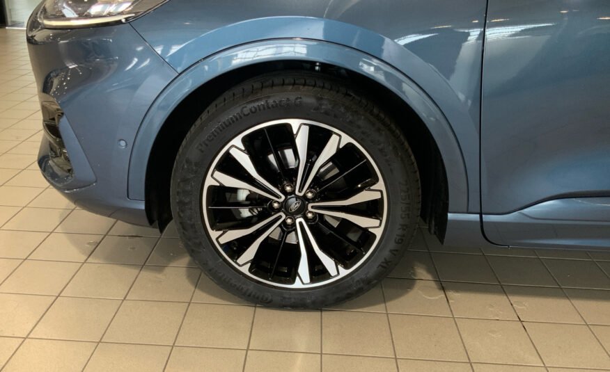 2022 Ford Kuga