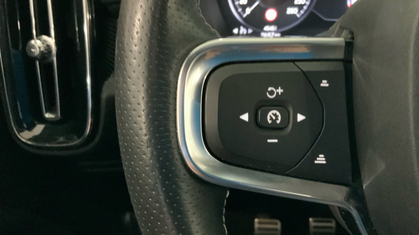 2018 Volvo XC40