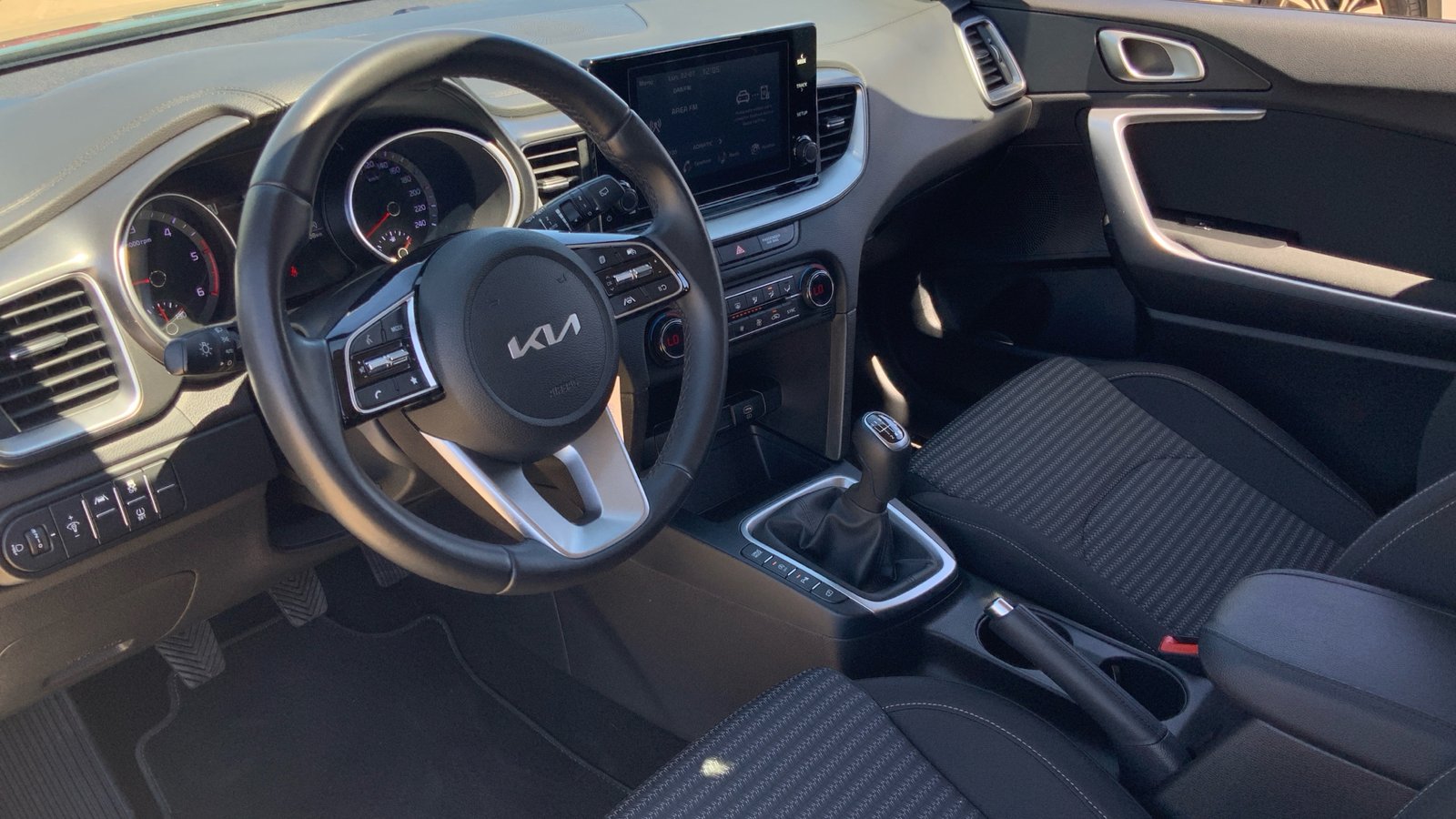 2023 Kia Ceed