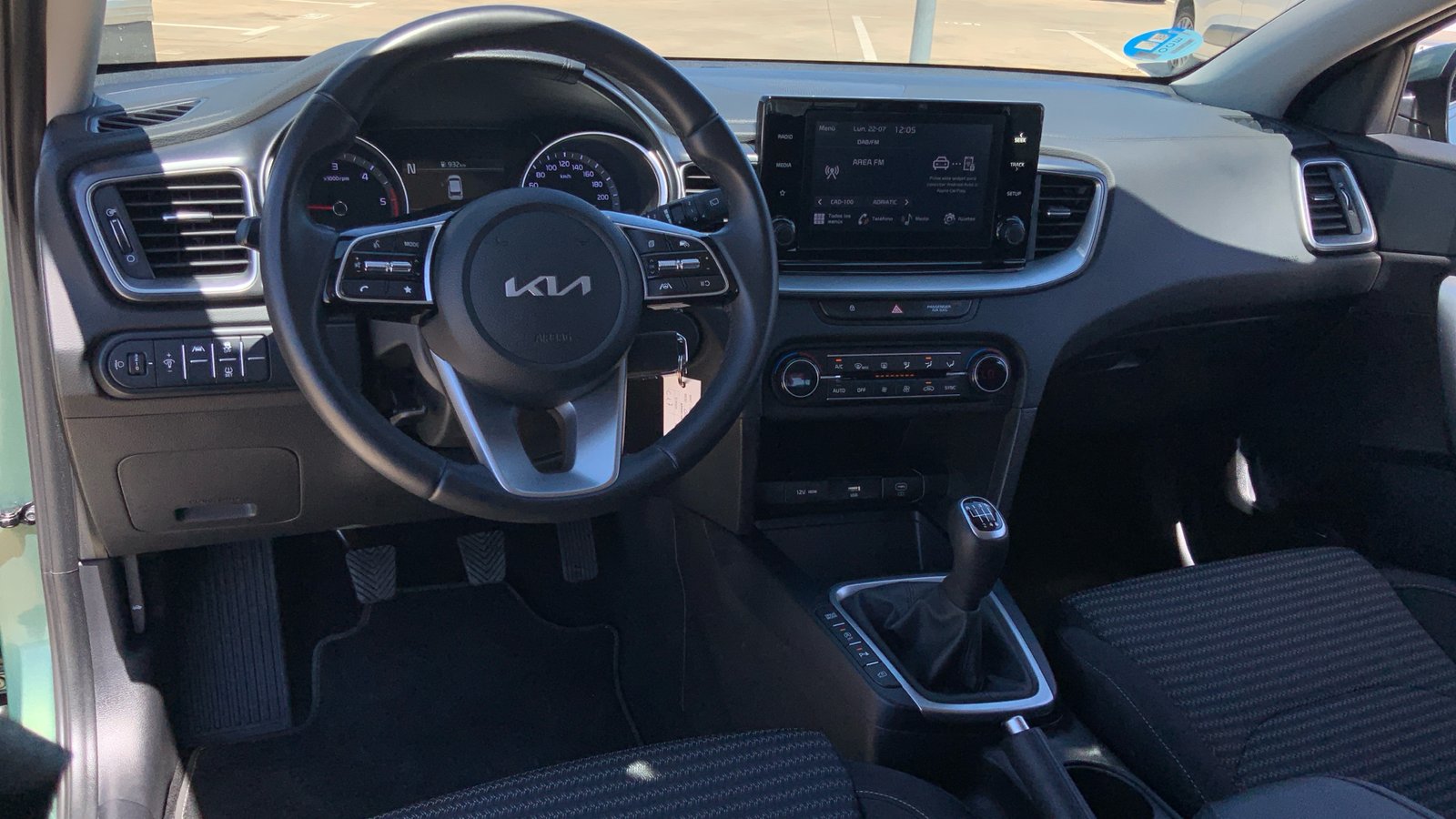 2023 Kia Ceed