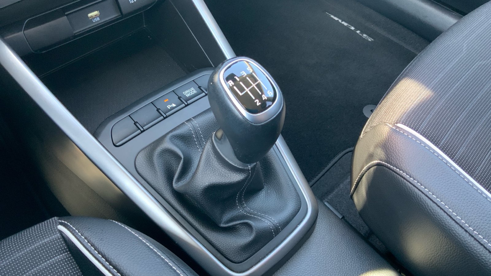2023 Kia Stonic