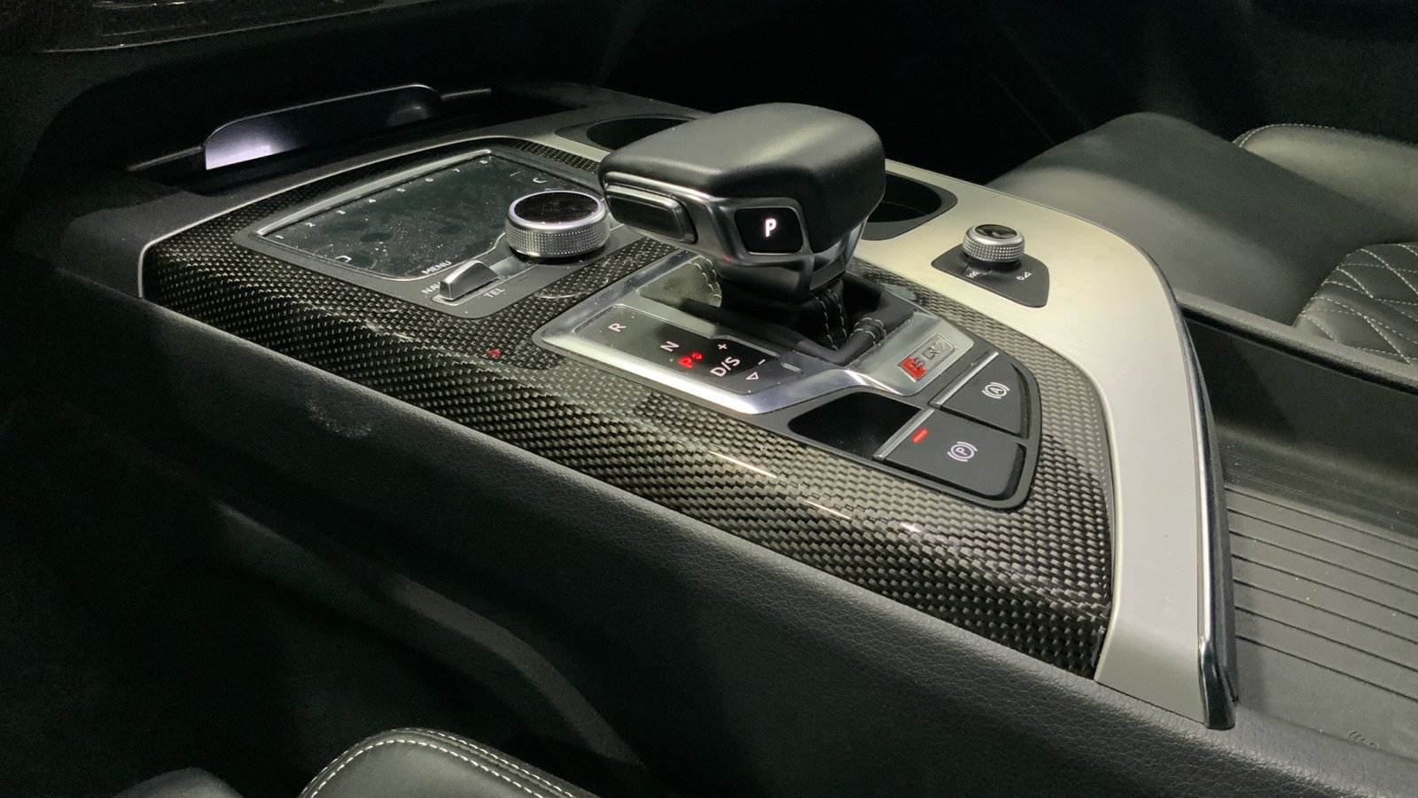 2017 Audi SQ7