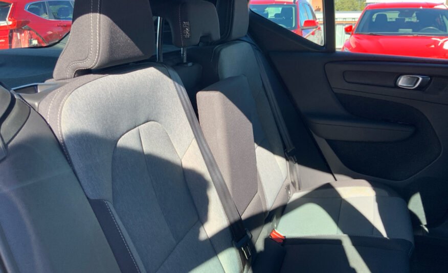 2020 Volvo XC40