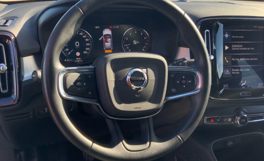 2020 Volvo XC40