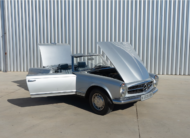 1971 Mercedes-Benz 280 SL PAGODA