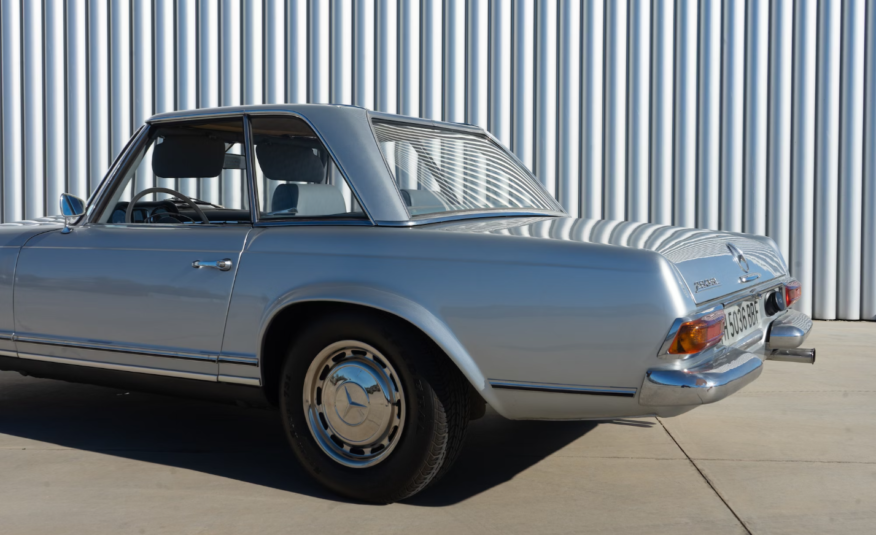 1971 Mercedes-Benz 280 SL PAGODA