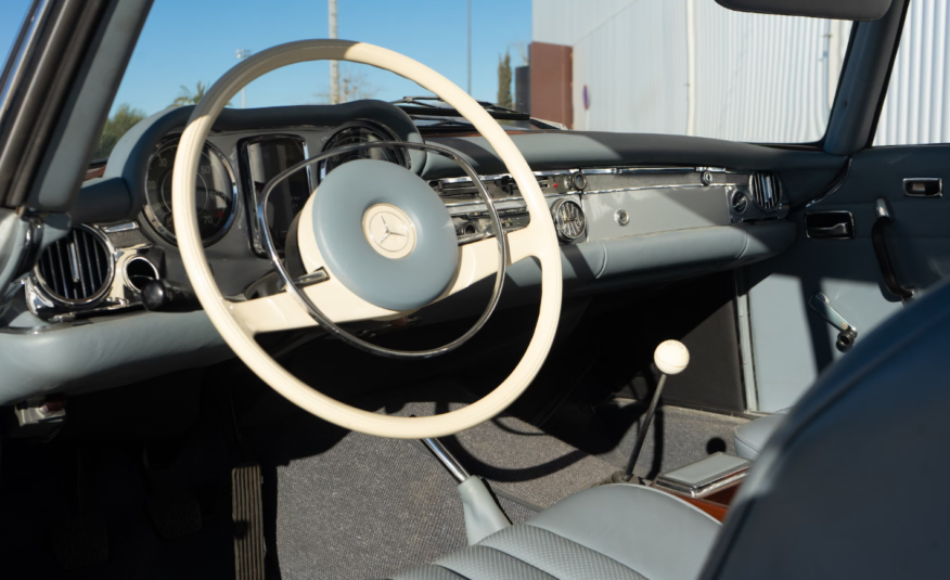 1971 Mercedes-Benz 280 SL PAGODA