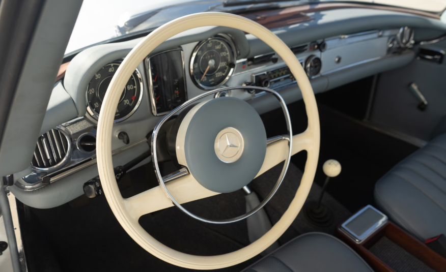 1971 Mercedes-Benz 280 SL PAGODA