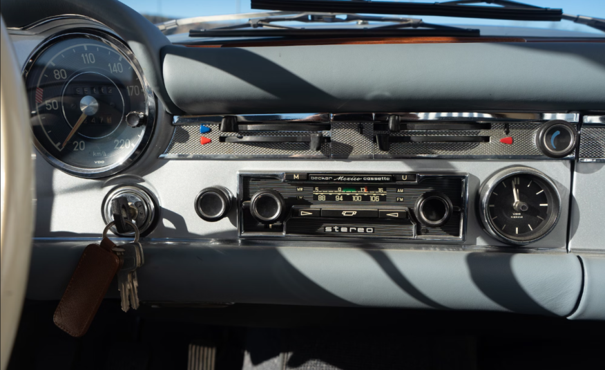 1971 Mercedes-Benz 280 SL PAGODA