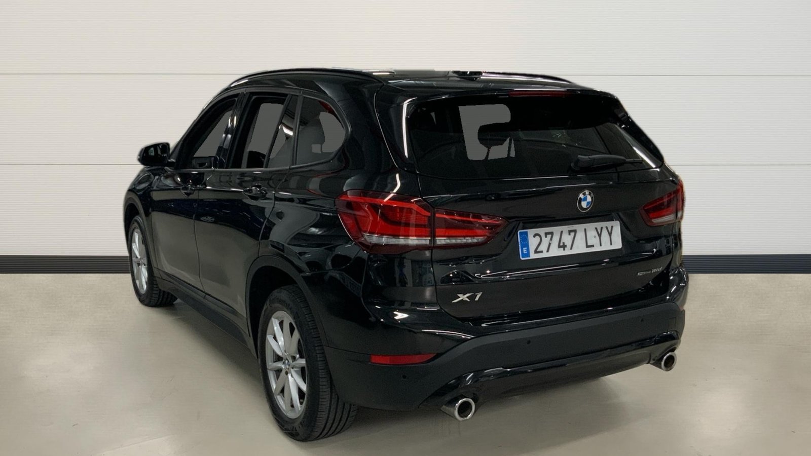 2022 BMW X1