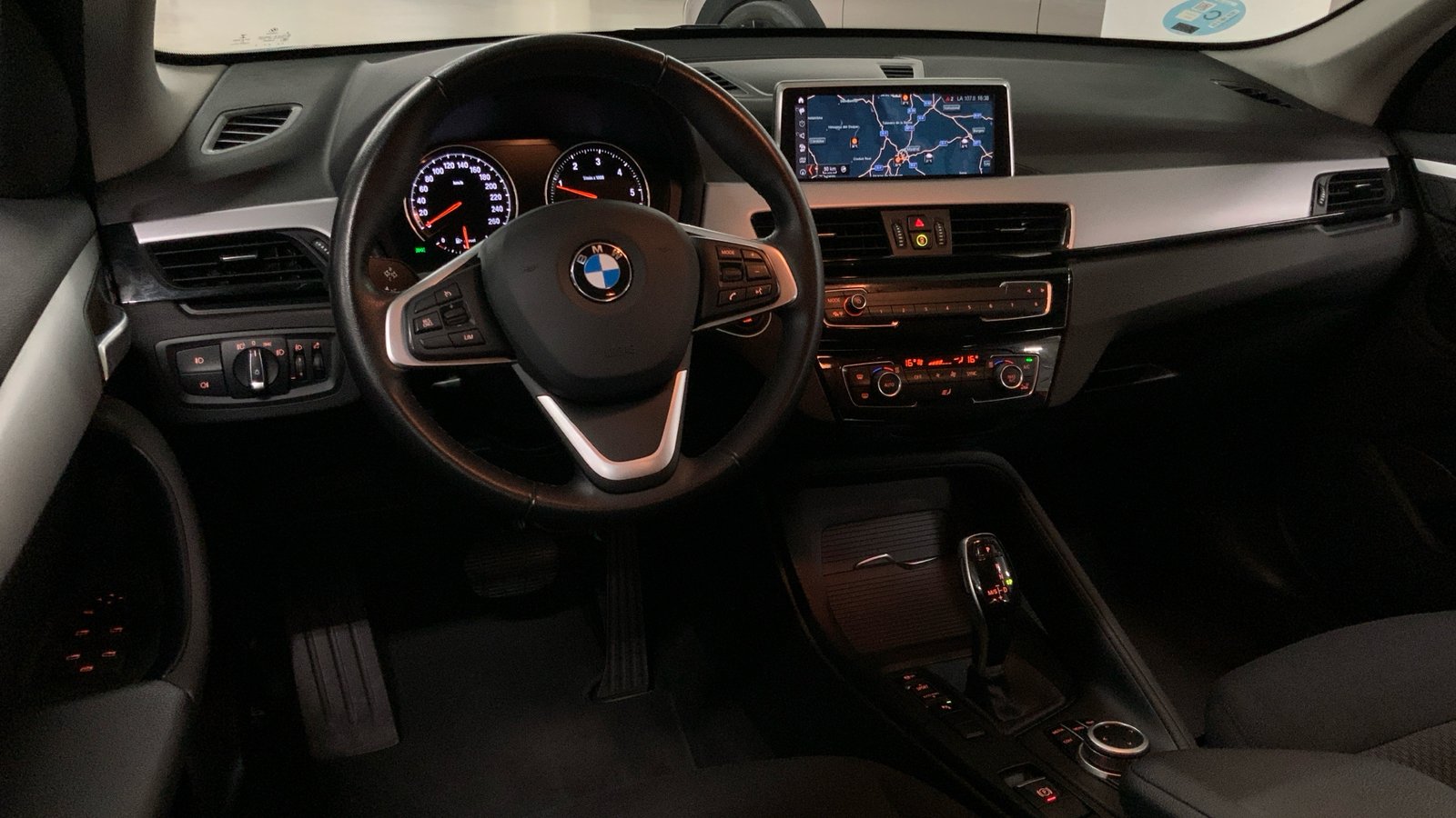2022 BMW X1