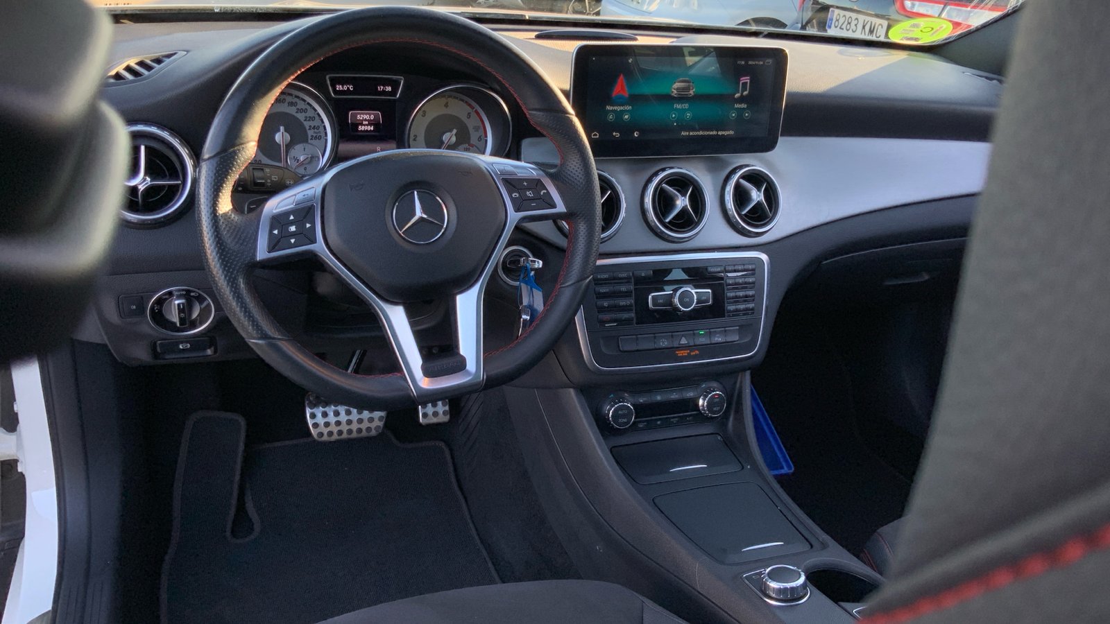 2014 Mercedes-Benz GLA 220