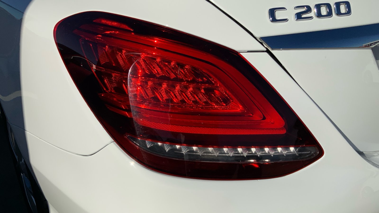 2019 Mercedes-Benz C200